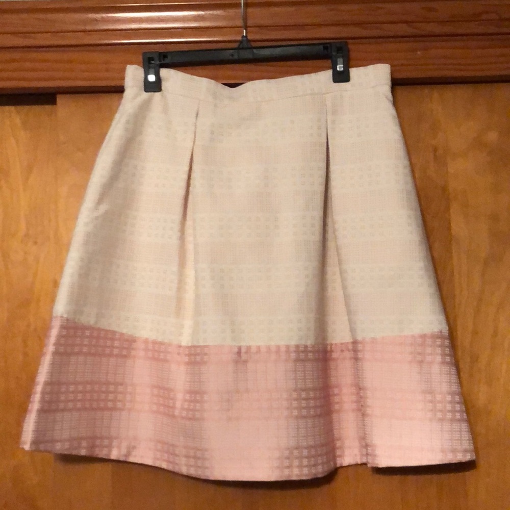Beautiful pink and cream Antonio Melani skirt